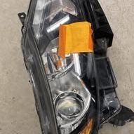 2019 NISSAN ROUGE PASSENGER SIDE HEADLIGHT