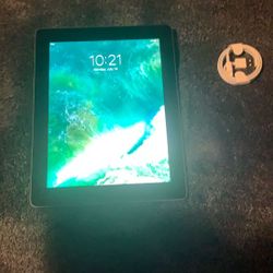 iPad Generation 4 Used Works Great With Charger 