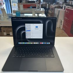Macbook Air 15inch M2/512ssd like New