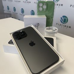 🩶📱 iPhone 15 Pro Max 256 GB Unlocked BH100% 🔋 Case And Headphones For Free ❤️‍🔥👌🏻