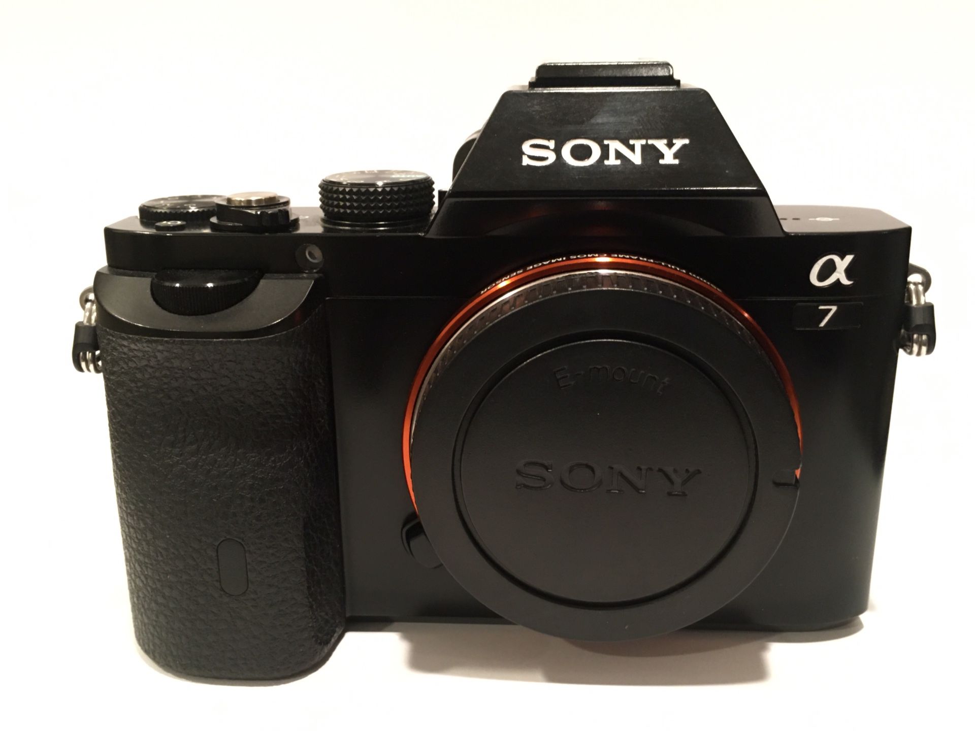 Sony A7 full frame mirrorless camera - Body