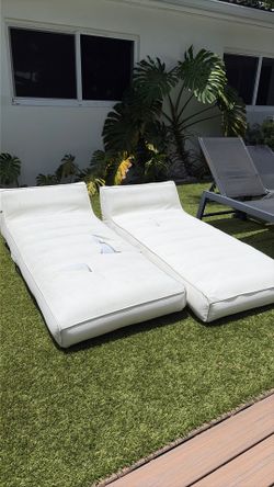 Pool lounge floats