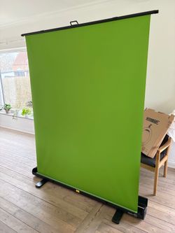 Elgato Collapsible Green Screen – Excellent Condition