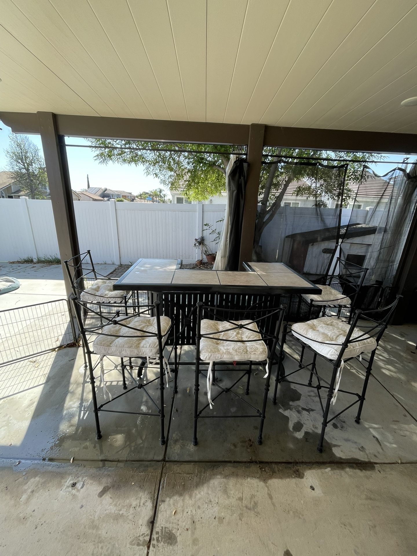Patio Bar Table And Bar Stool Chairs