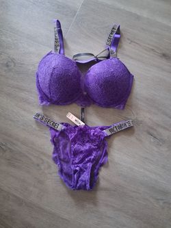 Victorias Secret Matching Bra & Panty Set BNWT