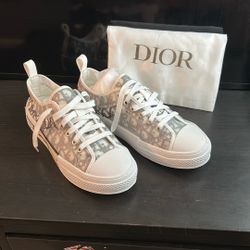 Diors