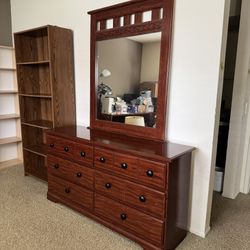 Standard Furniture 6 Drawer Mirror Dresser 