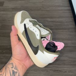 Travis Medium Olives 