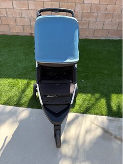 Thule Spring Stroller