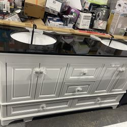 Vanities 60 In, 72 In, 48 In, 36 In,  $380- $1150