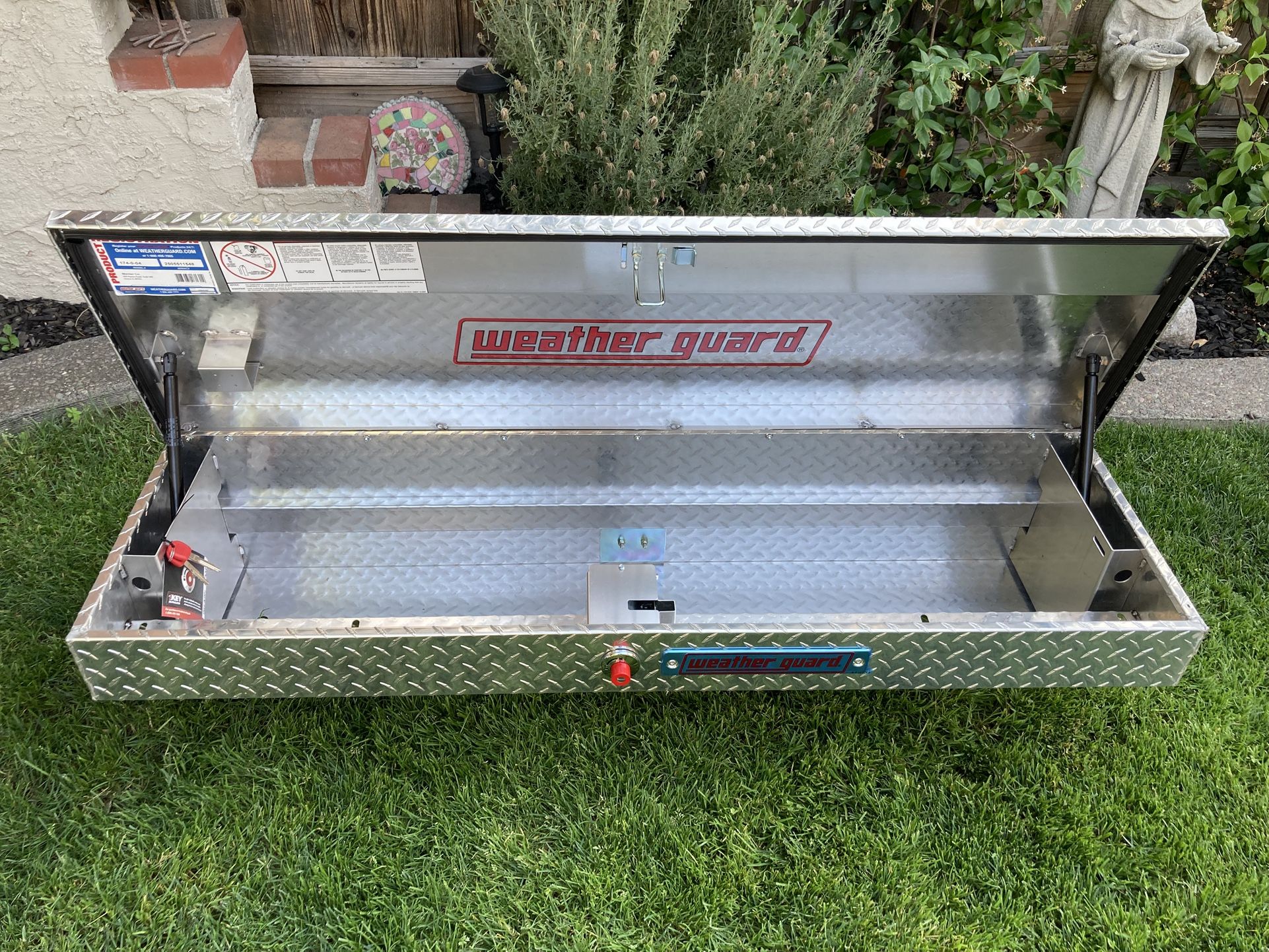 Truck Side Bed Tool/Job Box New With Keys/Hardware