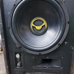 Subwoofer 