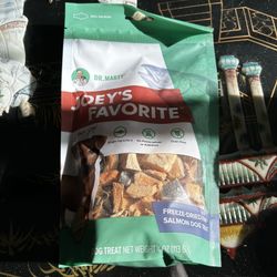 Dr Marty Joey's Favorite Freeze Dried Salmon Raw Dog Treat