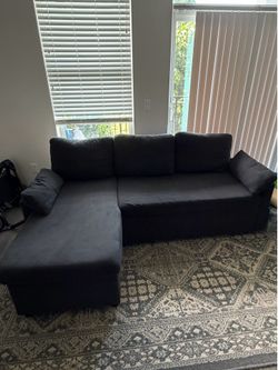 Couch pull out