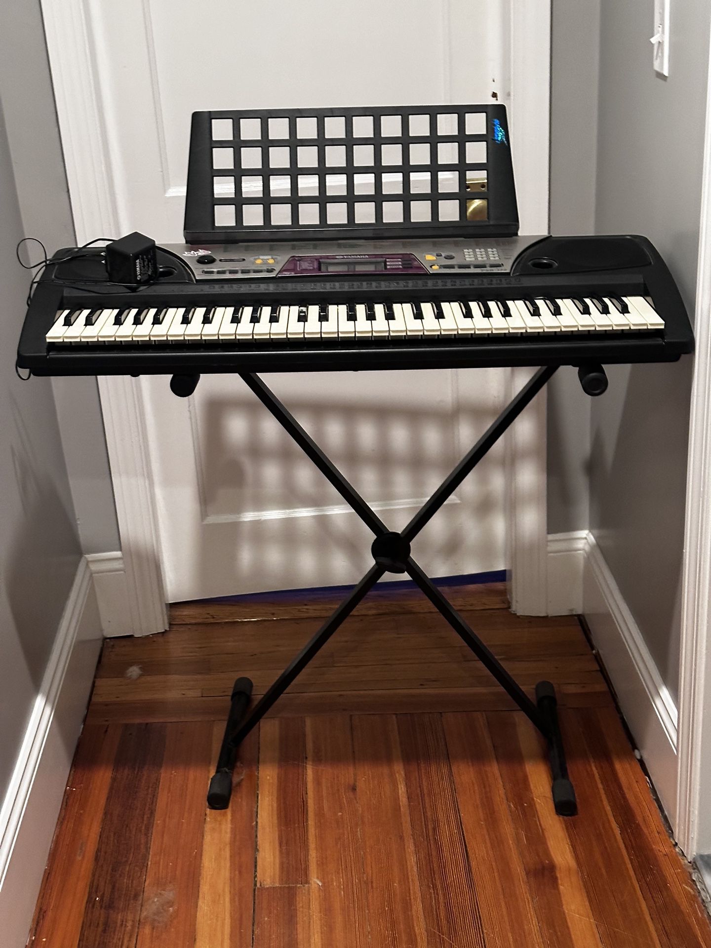 Yamaha Keyboard And Adjustable Stand
