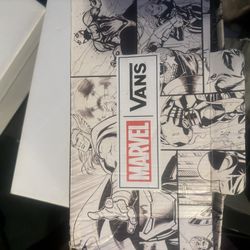 Sz 5.5 Men’s Marvel Vans (W Sz7)