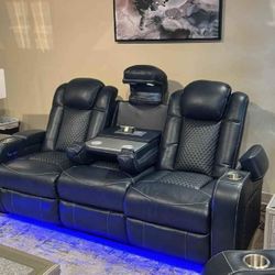 Boyington Reclining Black Sofa$10 Down Payment And Financing Available