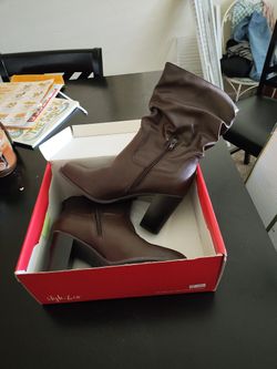 Brown Boots 