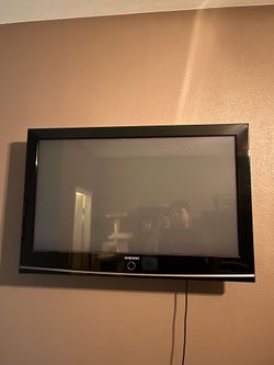 Tv for sale 42 inches for $30
