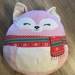 Squishmallow Rhiannon Pink Fox Holiday 2022