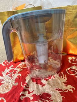 Large Brita filter - can hold 10 cups