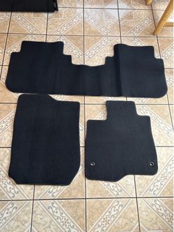 Honda CR-V floor mats (NEW)