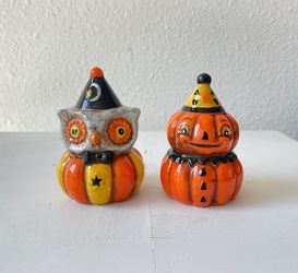 Johanna Parker Retro Style Halloween Owl Pumpkin Peep Salt Pepper Shaker Set