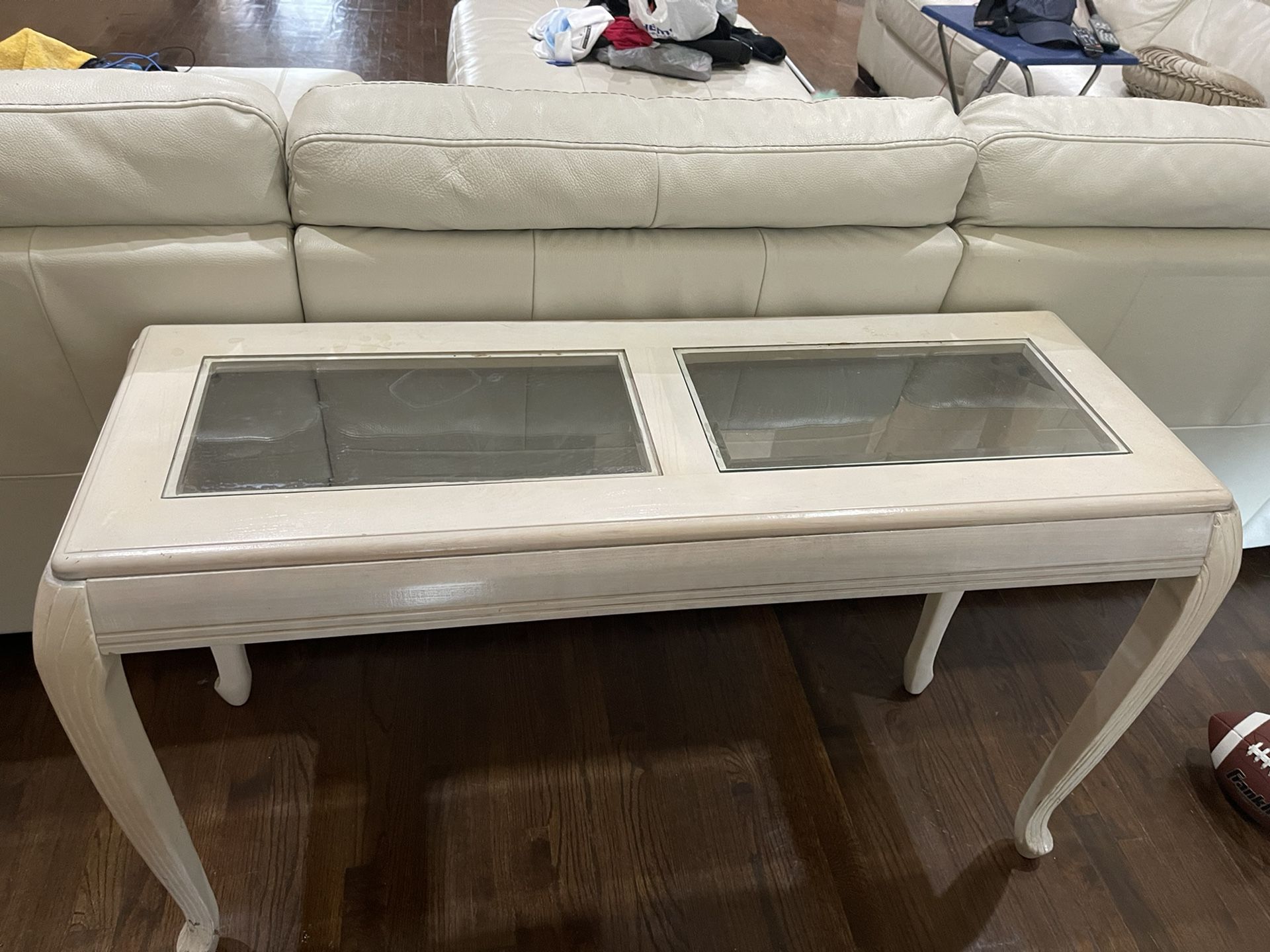 Real Wood Console Table Off White , 48L, 16w , 28H , Excellent Condition, No Demage Or Marks