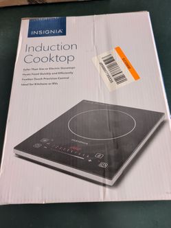 NEW IN BOX: Insignia 11.4" Portable Electric Induction Cooktop (NS-IC1ZBK8)