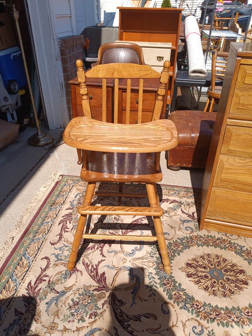 SOLID OAK HIGH CHAIR 