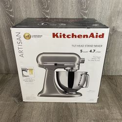 KitchenAid Artisan 5 Quart Stand Mixer