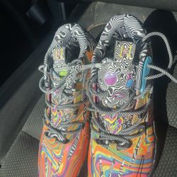 Puma Sneakers