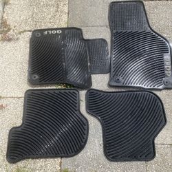 Full set of OEM Genuine VW Golf Rubber mats