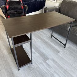 Work Desk - great condition (table for computer)