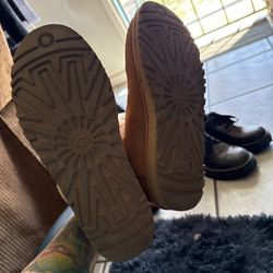 Tan Ugg Women’s Boots