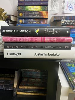 Books: Britney Spears, Paris, Justin Timberlake, Jessica Simpson 