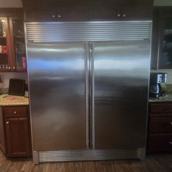 Refrigerator & Freezer Combo