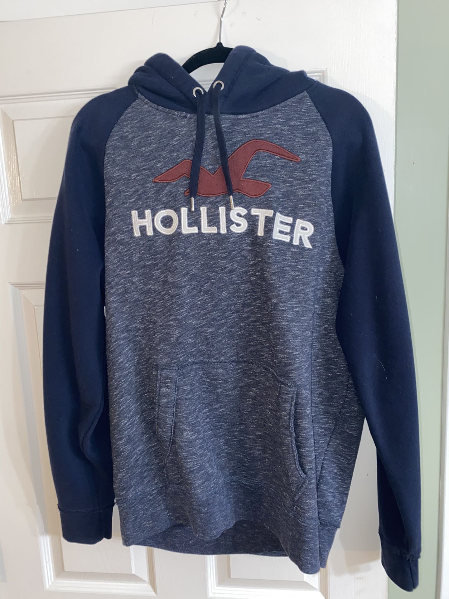 Hollister Sweatshirt Size XL