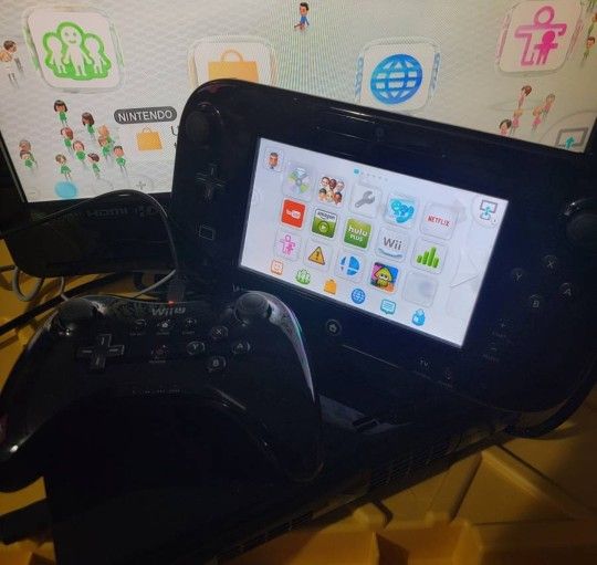Nintendo Wii U Video Game Console Gamepad Controller Dock Complete