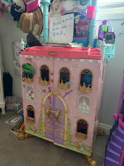 Doll house