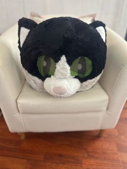 BIG GREETER PLUSH HEAD