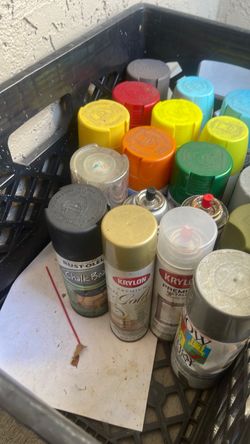 Mixed Lot of Spray Paint Cans