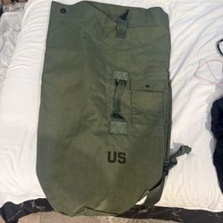 Military Issue Duffle Bag 