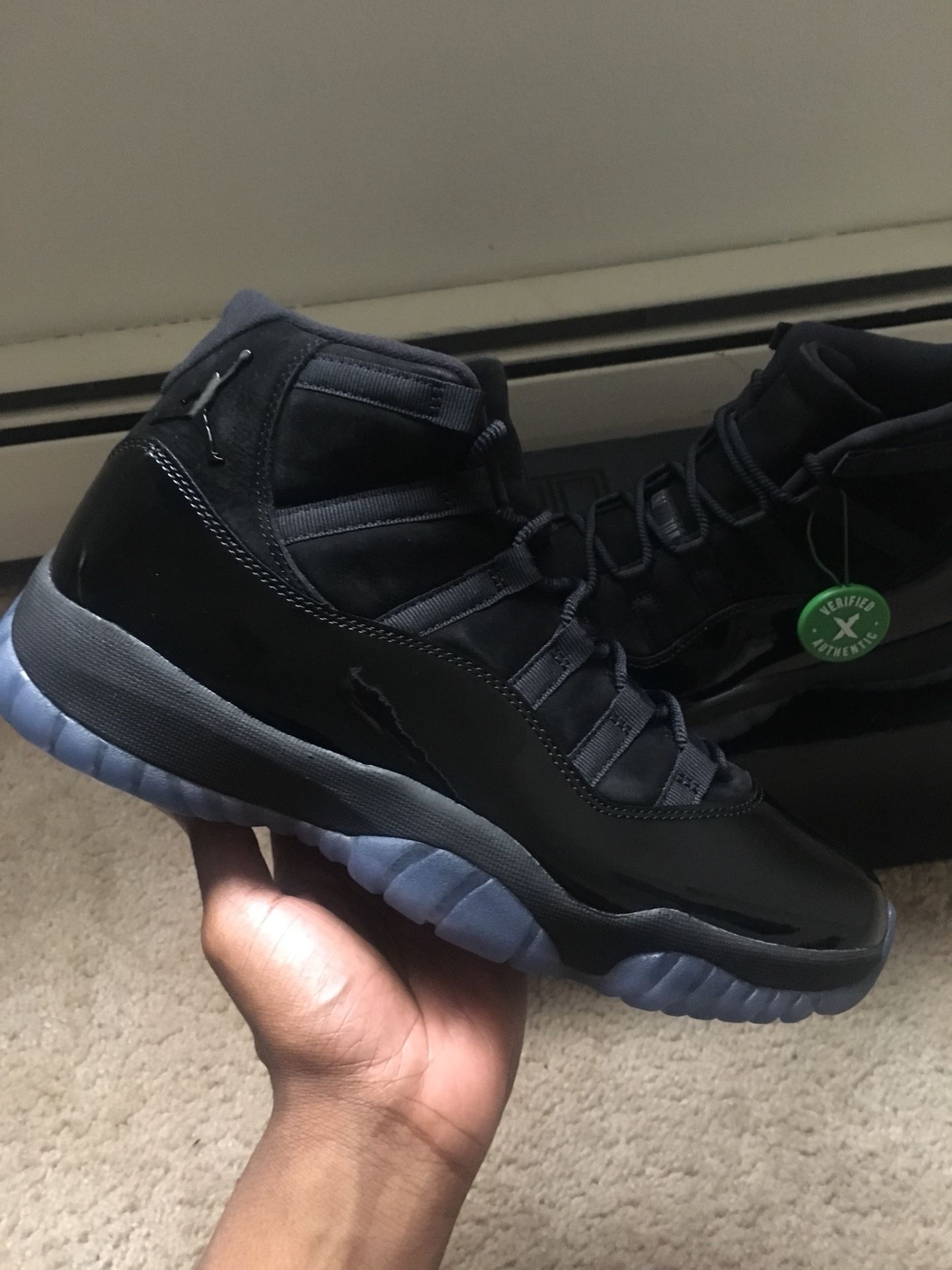 Air Jordan 11 Retro Prom Night/Cap & Gown