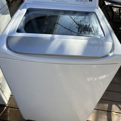 Insignia™ - 4.1 Cu. Ft. Top Load Washer