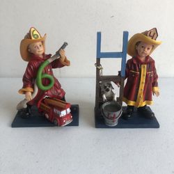 Vanmark Red Hats of Courage Year 4 Birthday Firefighter Boy Figurine with Ladder