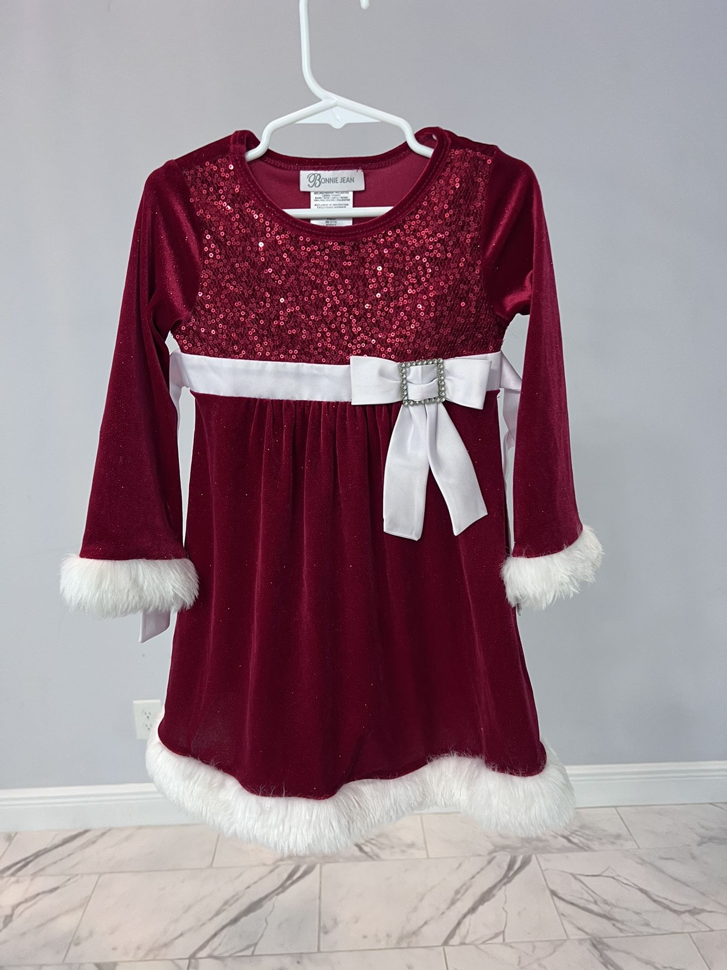 Toddler Girl Sparkly Sequin Red Dress. Size 4T
