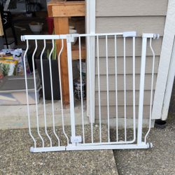 Child / Pet Gate 