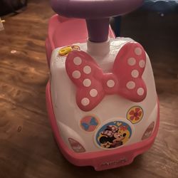 Minnie ride on toy 