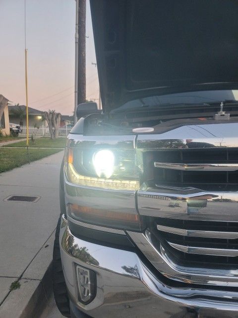 2016-2018 Chevy Silverado Headlights Bulbs